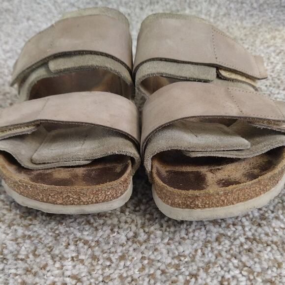 Birkenstock Tan Sandals - Picture 2 of 16